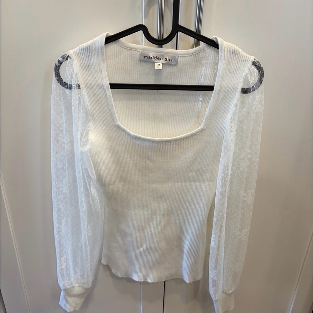 Madden Girl White Square-Neck Lace Bow Sleeve Knit Top